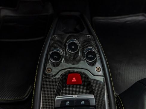 Used 2010 Ferrari 458 Italia Coupe image 40