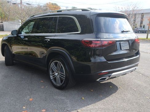 Used 2024 Mercedes-Benz GLS 450 4MATIC image 21