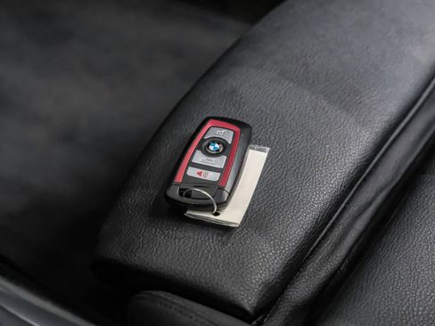 Used 2017 BMW 230i Coupe RWD image 44