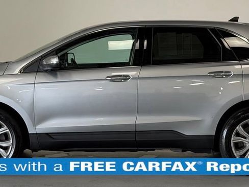 Used 2023 Ford Edge Titanium AWD/4WD image 2
