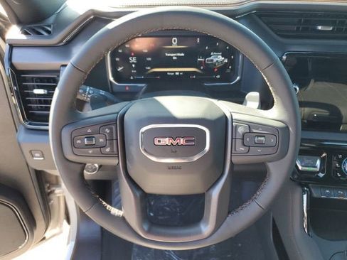 New 2026 GMC Sierra 1500 AT4 w/ AT4 Premium Package AWD/4WD image 22
