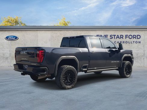 Used 2024 GMC Sierra 2500 Denali Ultimate AWD/4WD image 2