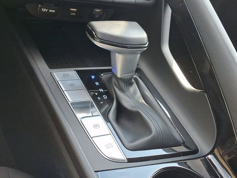 Used 2023 Hyundai Elantra SEL w/ Convenience Package image 13