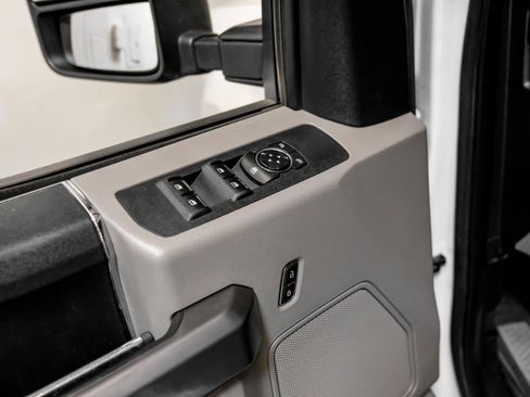 Used 2019 Ford F250 XLT image 29