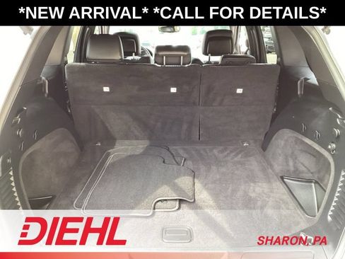 Used 2020 Jeep Grand Cherokee Altitude AWD/4WD image 12