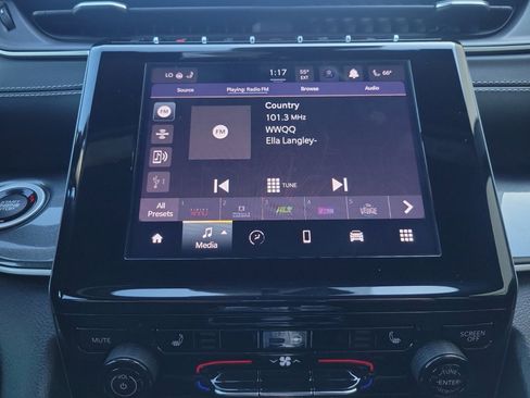 Used 2023 Jeep Grand Cherokee Altitude image 20