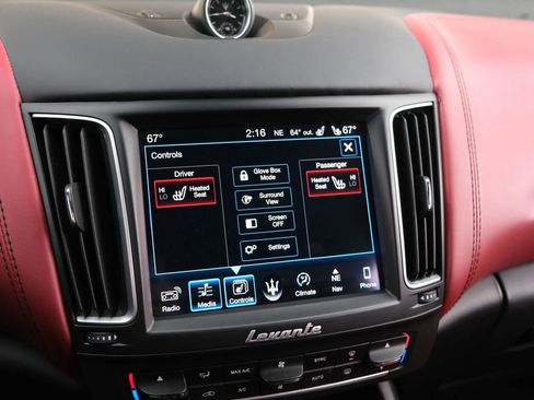 Used 2017 Maserati Levante S image 45