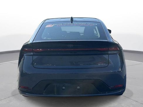 Certified 2025 Toyota Prius XLE FWD image 7