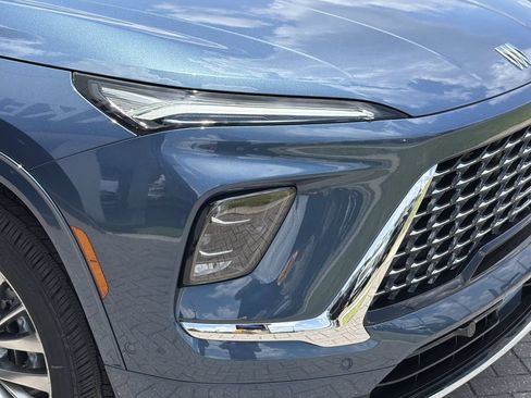 New 2026 Buick Enclave Avenir w/ Super Cruise Package AWD/4WD image 8