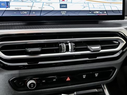 Used 2023 BMW M3 RWD image 30