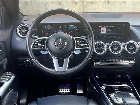 Used 2023 Mercedes-Benz GLA 250 4MATIC image 7