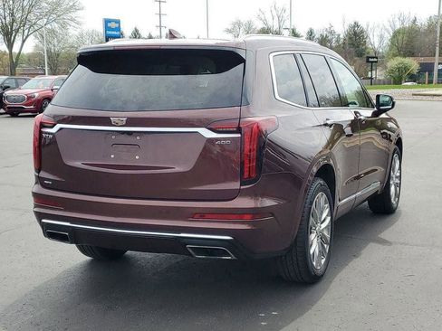 Certified 2022 Cadillac XT6 Premium Luxury w/ LPO, Floor Liner Package AWD/4WD image 4