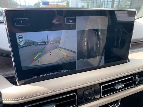 Certified 2022 Lincoln Nautilus Reserve w/ Equipment Group 201A image 30