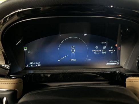 Certified 2023 Lincoln Corsair Reserve w/ Equipment Group 201A image 10