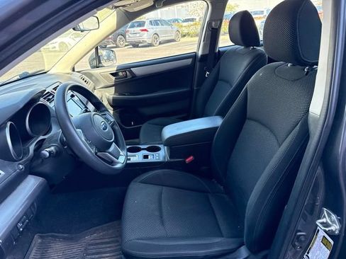 Used 2018 Subaru Outback 2.5i AWD/4WD image 7