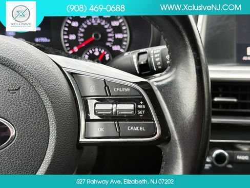 Used 2019 Kia Optima S FWD image 13