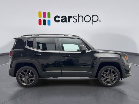 Used 2021 Jeep Renegade Latitude w/ Sun & Sound Group image 6