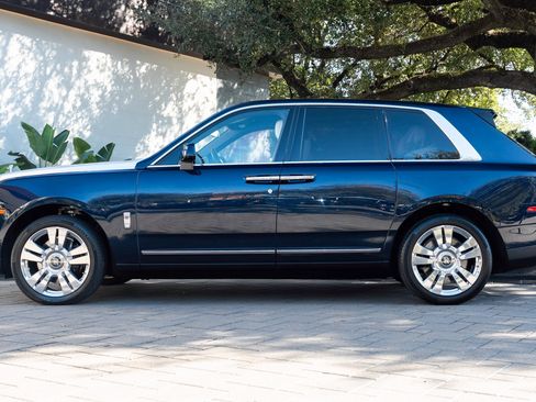 Certified 2022 Rolls-Royce Cullinan image 55