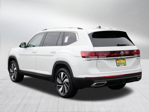 Certified 2024 Volkswagen Atlas SEL AWD/4WD image 5