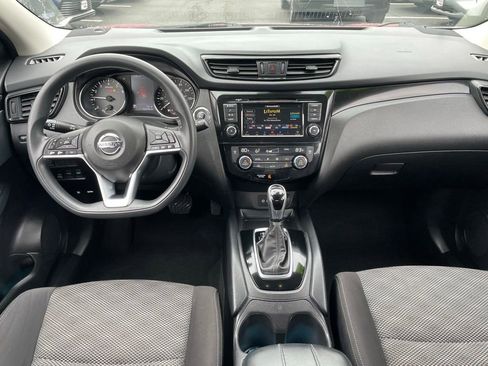 Certified 2020 Nissan Rogue Sport SV AWD/4WD image 13