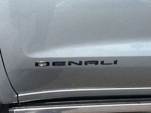 Used 2024 GMC Sierra 1500 Denali Ultimate AWD/4WD image 39