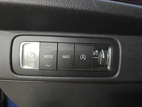 New 2026 Chevrolet Traverse Z71 w/ Driver Confidence Package image 27