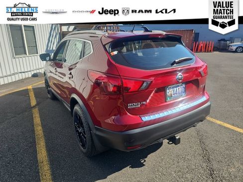 Used 2019 Nissan Rogue Sport SV w/ Technology Package AWD/4WD image 8