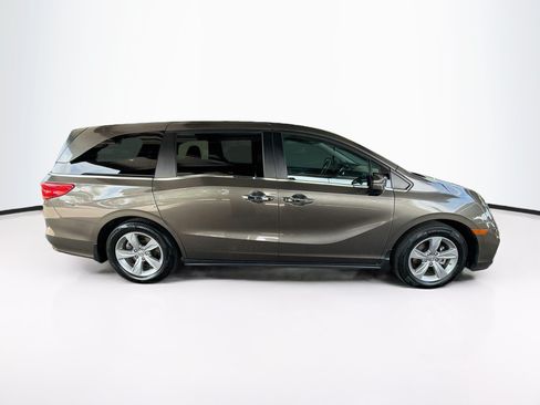 Used 2018 Honda Odyssey EX image 10
