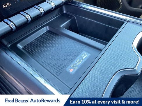 New 2026 GMC Acadia Elevation w/ Elevation Premium Package AWD/4WD image 35