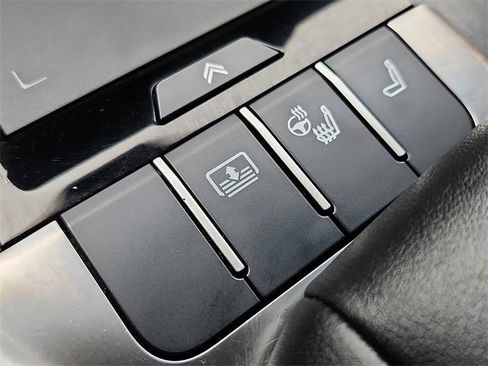 Used 2022 Lexus LS 500 AWD image 21