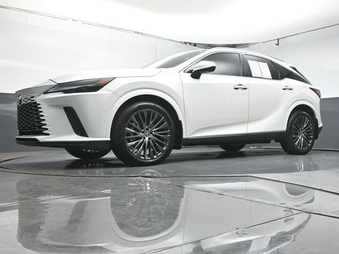Used 2023 Lexus RX 350 FWD w/ Cold Area Package image 37