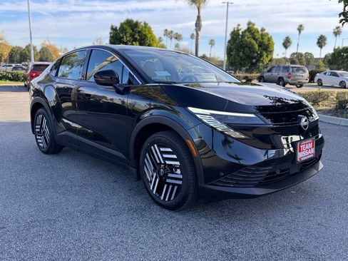 New 2026 Nissan Leaf SV+ image 2