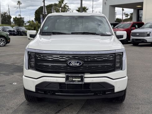 New 2025 Ford F150 Lightning Platinum image 6