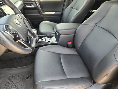 Used 2024 Toyota 4Runner TRD Pro AWD/4WD image 9