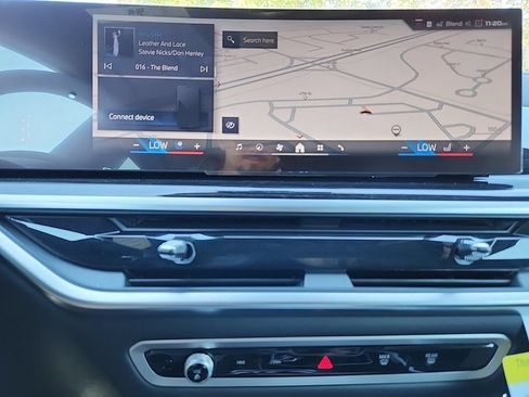 Certified 2025 BMW X7 M60i AWD/4WD image 31