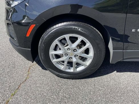 Used 2024 Chevrolet Equinox LS w/ Driver Confidence II Package FWD image 9