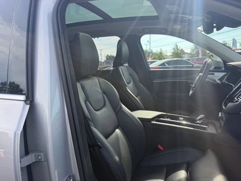 Used 2025 Volvo XC90 T8 Ultra AWD/4WD image 33