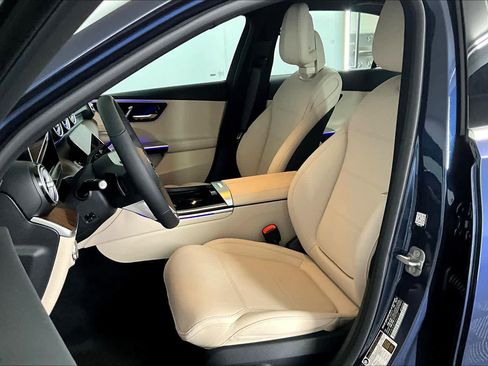 New 2026 Mercedes-Benz C 300 4MATIC Sedan image 14