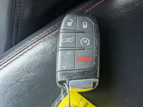 Used 2024 Dodge Durango GT AWD/4WD image 31