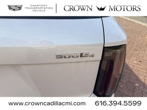 Used 2025 Cadillac Optiq Luxury 1 w/ LPO, Floor Liner Package image 12