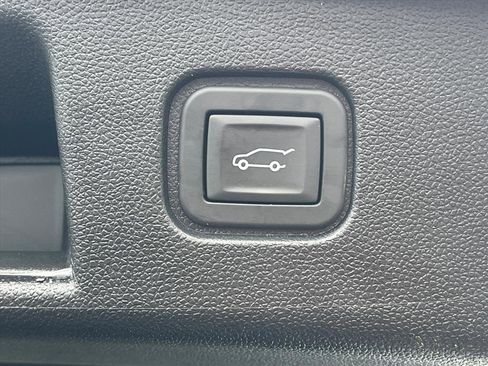 Certified 2024 Chevrolet Blazer EV RS image 24