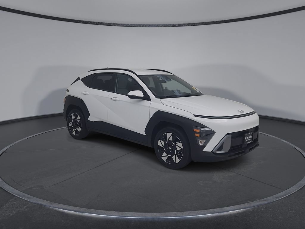 Used 2025 Hyundai Kona SEL FWD image 3