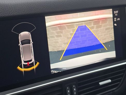 Certified 2023 Porsche Cayenne image 18