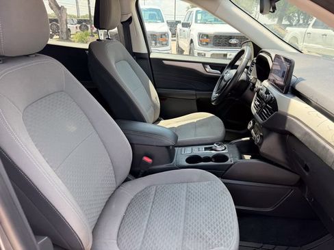 Used 2021 Ford Escape SE w/ Convenience Package FWD image 15