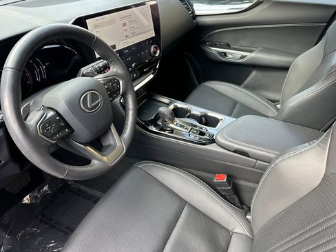 Used 2025 Lexus NX 350 AWD w/ Premium Package image 4