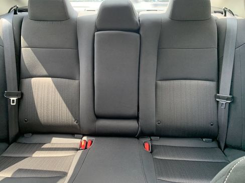 Used 2025 Nissan Altima 2.5 SV FWD image 29