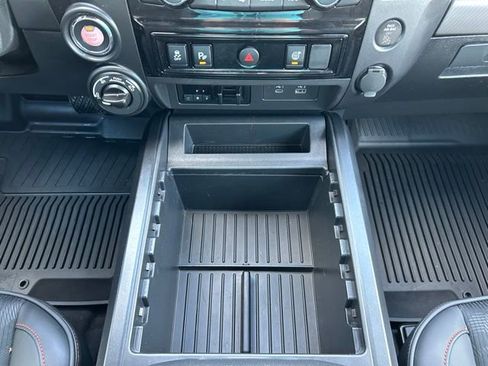 Used 2024 Nissan Titan PRO-4X w/ Pro-4x Utility Package AWD/4WD image 19