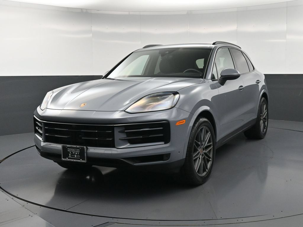 Certified 2026 Porsche Cayenne AWD/4WD image 1