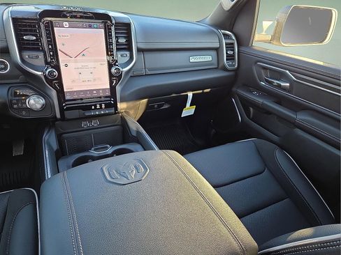 New 2026 RAM 1500 Laramie w/ Sport Appearance Package AWD/4WD image 12
