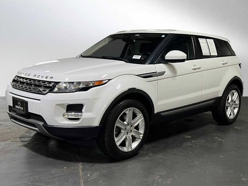 Used 2015 Land Rover Range Rover Evoque Pure Plus image 7